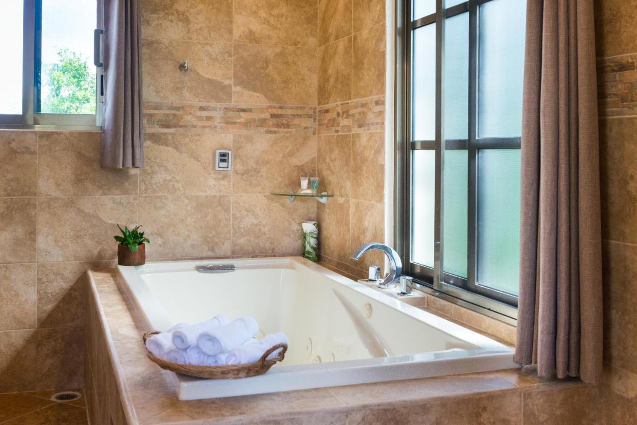 Alamos Inn Hotel Con Jacuzzi Y Piscina Cancun Bagian luar foto